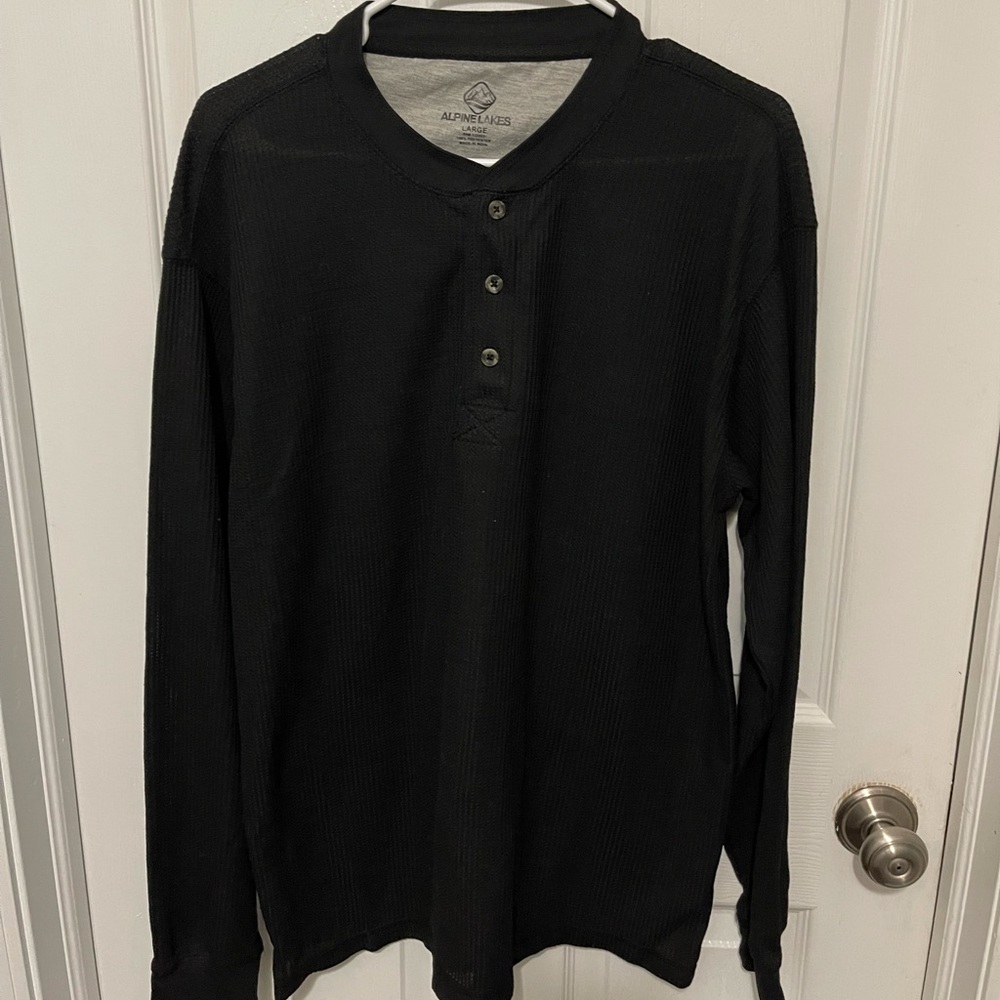 Alpine Lakes Black Long Sleeve Thermal Henley Shirt Men's L NWOT
